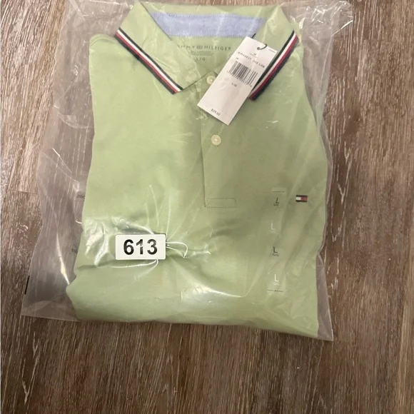 Tommy Hilfiger Men's Light Green Polo Shirt - Picture 6 of 6